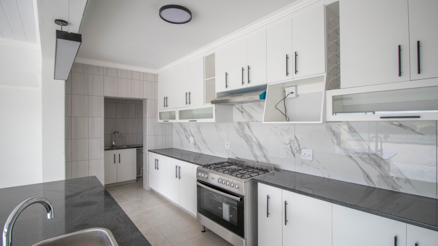 3 Bedroom Property for Sale in Fraaiuitsig Western Cape